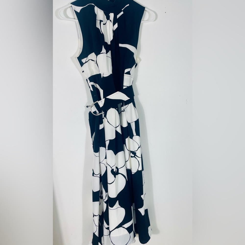 Gracia Black and White Maxi Dress